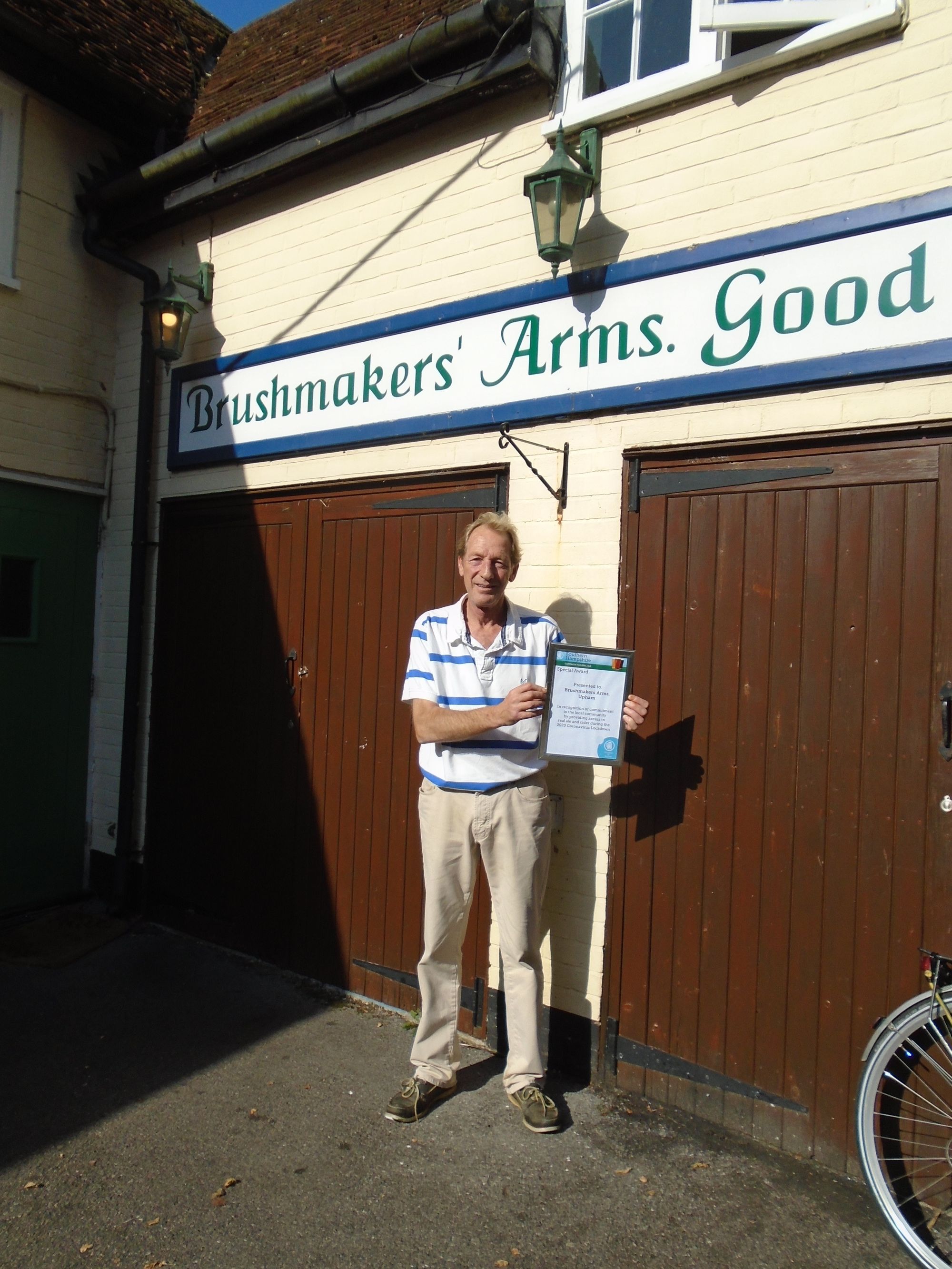 Brushmakers Arms, Upham. (Pub, External, Sign, Publican, Award). Published on 16-10-2021