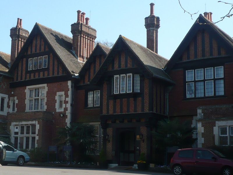 Elmers Court Hotel, Walhampton. (External, Key). Published on 10-04-2011