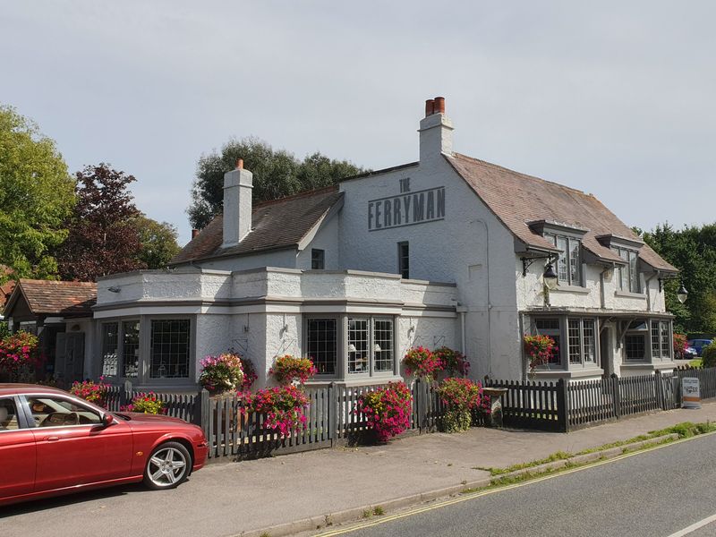 Ferryman, Walhampton - 08/09/2023 (Photo: Pete Horn). (Pub, External). Published on 08-09-2023