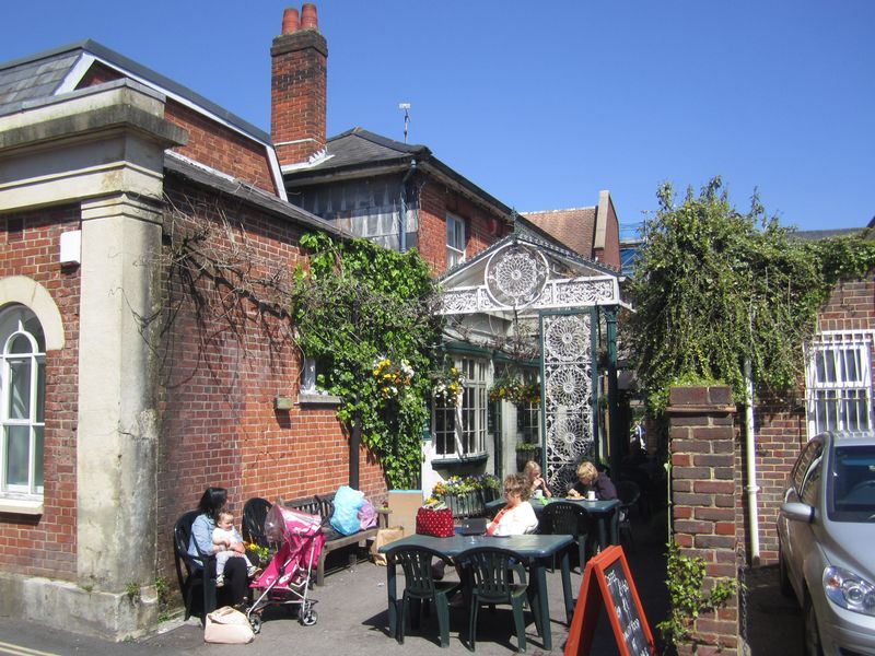 Baker's Arms, Winchester (Photo: Pete Horn - 01/05/2013). (Pub, External, Key). Published on 01-05-2013