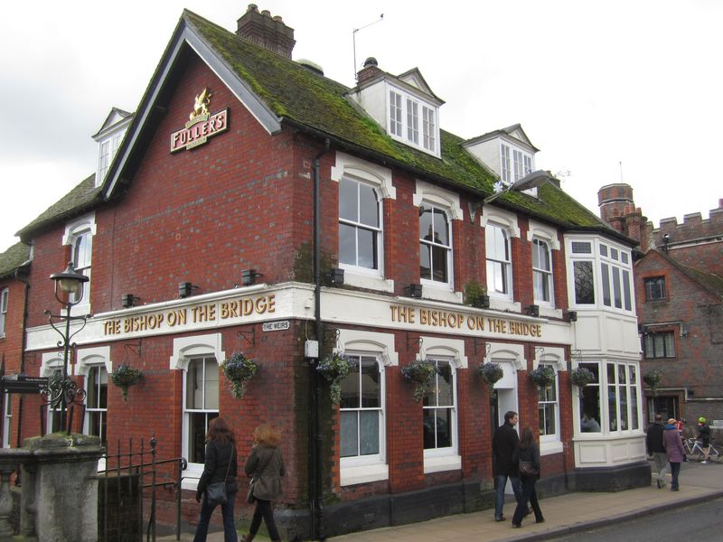 Bishop on the Bridge, Winchester. (Pub, External). Published on 16-02-2013