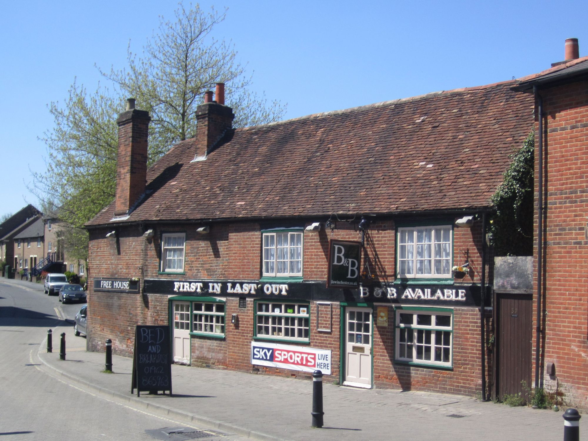First In Last Out, Winchester - 1st May 2013 (Photo: Pete Horn). (Pub, External). Published on 01-05-2013