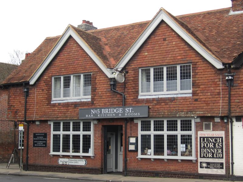 Bridge Street House, Winchester. (Pub, External). Published on 16-02-2013 