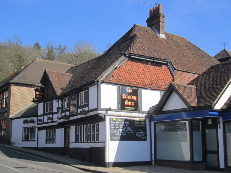 Rising Sun, Winchester. (Pub, External, Key). Published on 06-04-2013 