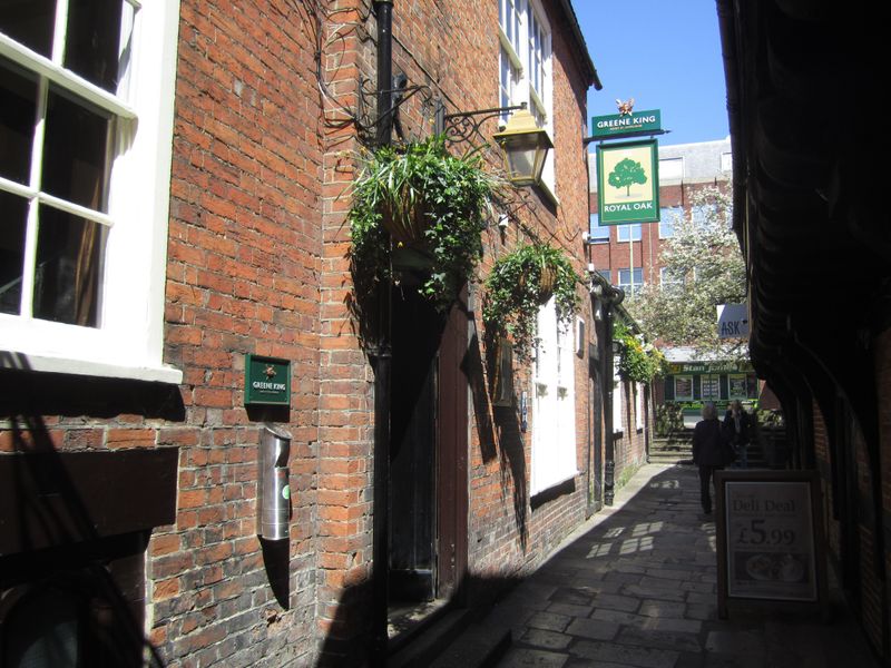 Royal Oak, Winchester. (Pub, External). Published on 01-05-2013 