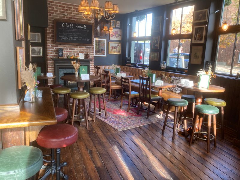 Westgate, Winchester (Photo: Norman Clinnick - 22/10/2025). (Pub). Published on 22-10-2025 