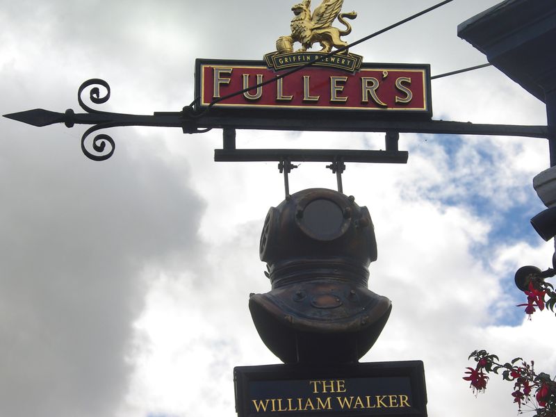 William Walker, Winchester (Photo: Geoff Marsh - 11/09/2024). (Sign). Published on 11-09-2024