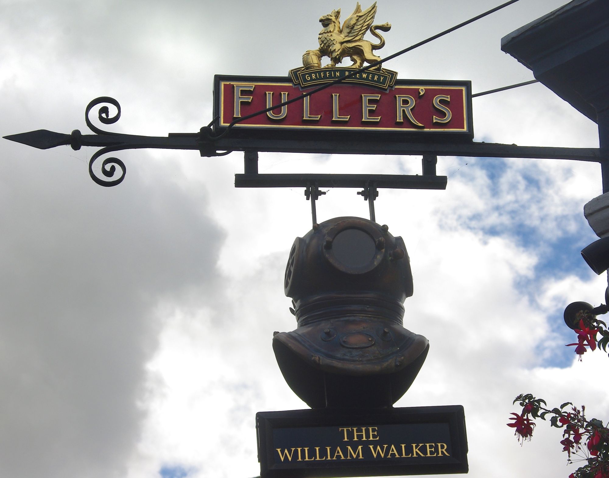William Walker, Winchester (Photo: Geoff Marsh - 11/09/2024). (Sign). Published on 11-09-2024
