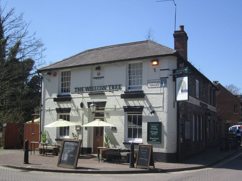 Willow Tree, Winchester (Photo: Pete Horn 01/05/2013). (Pub, External, Key). Published on 01-05-2013