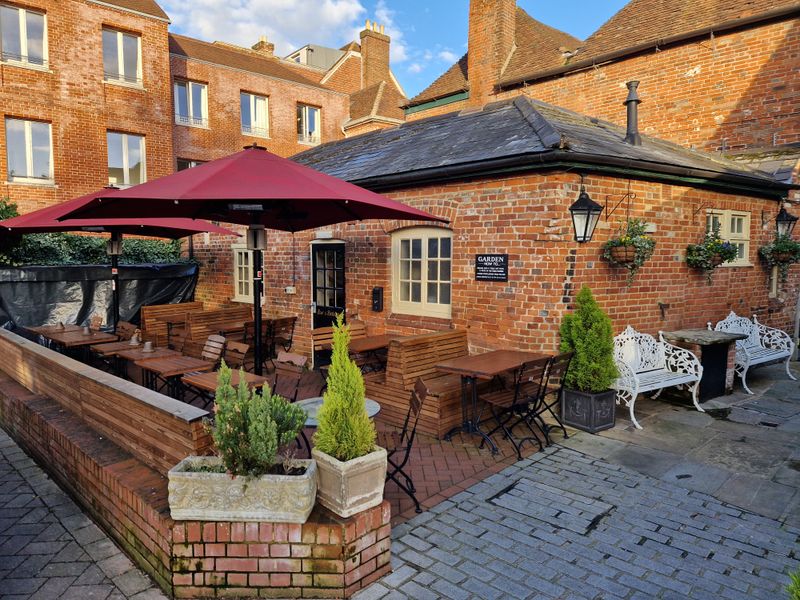 Wykeham Arms, Winchester (Photo: Pete Horn - 25/02/2025). (Garden). Published on 25-02-2025