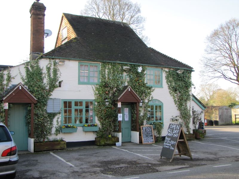 Compass Inn, Winsor. (Pub, External, Key). Published on 08-04-2011