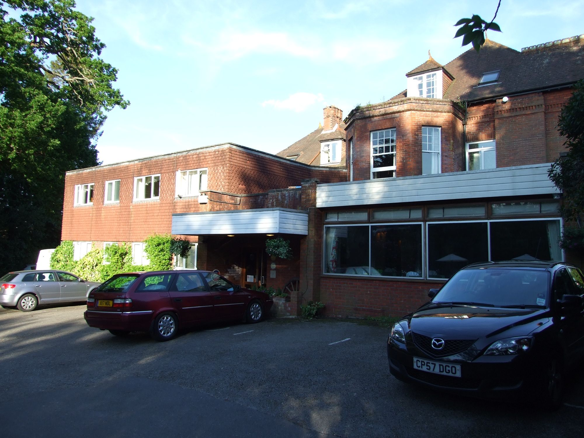 Watersplash Hotel, Brockenhurst. (External). Published on 02-06-2013