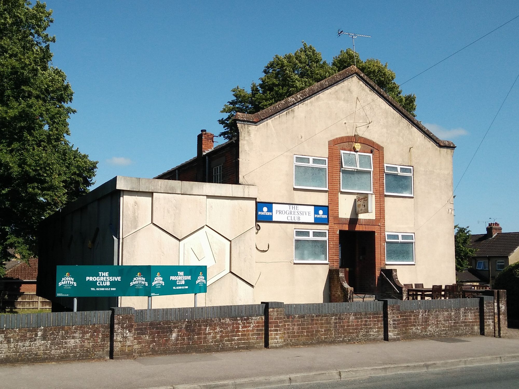 Progressive Club, Eastleigh. (External). Published on 22-06-2020