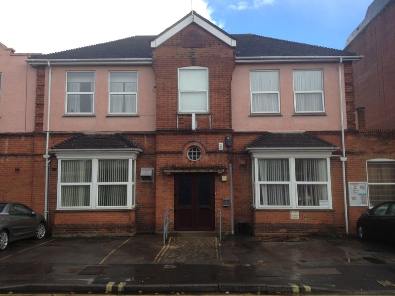 Eastleigh Working Mens Club - 01/11/2012. (Pub, External, Key). Published on 01-11-2012