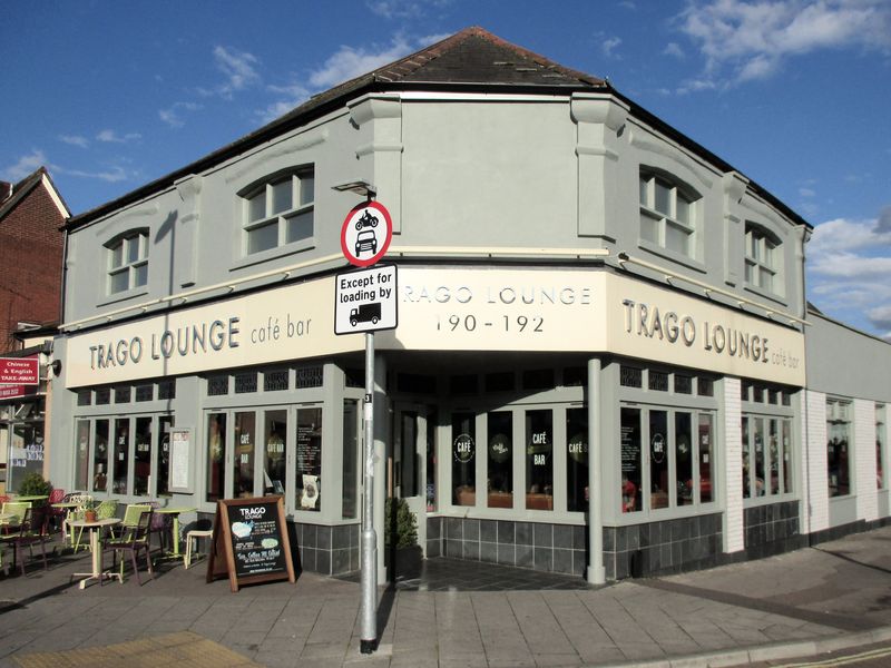 Trago Lounge, Portswood 2015 colour scheme (Photo: Pete Horn). (Pub, External). Published on 22-07-2015 