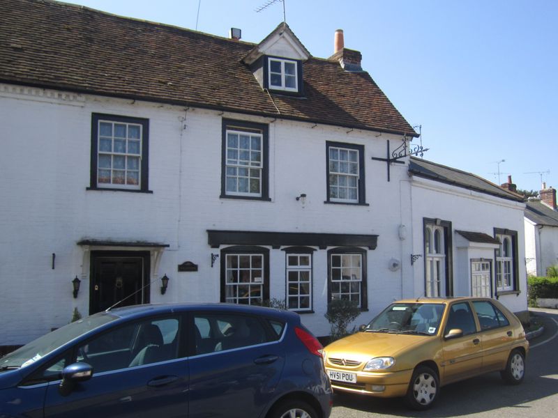 Volunteer Inn, Twyford. (Pub, External). Published on 01-05-2013