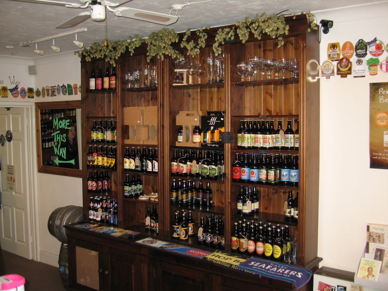 Romsey Beer Emporium, Romsey. (Bar). Published on 02-02-2013 