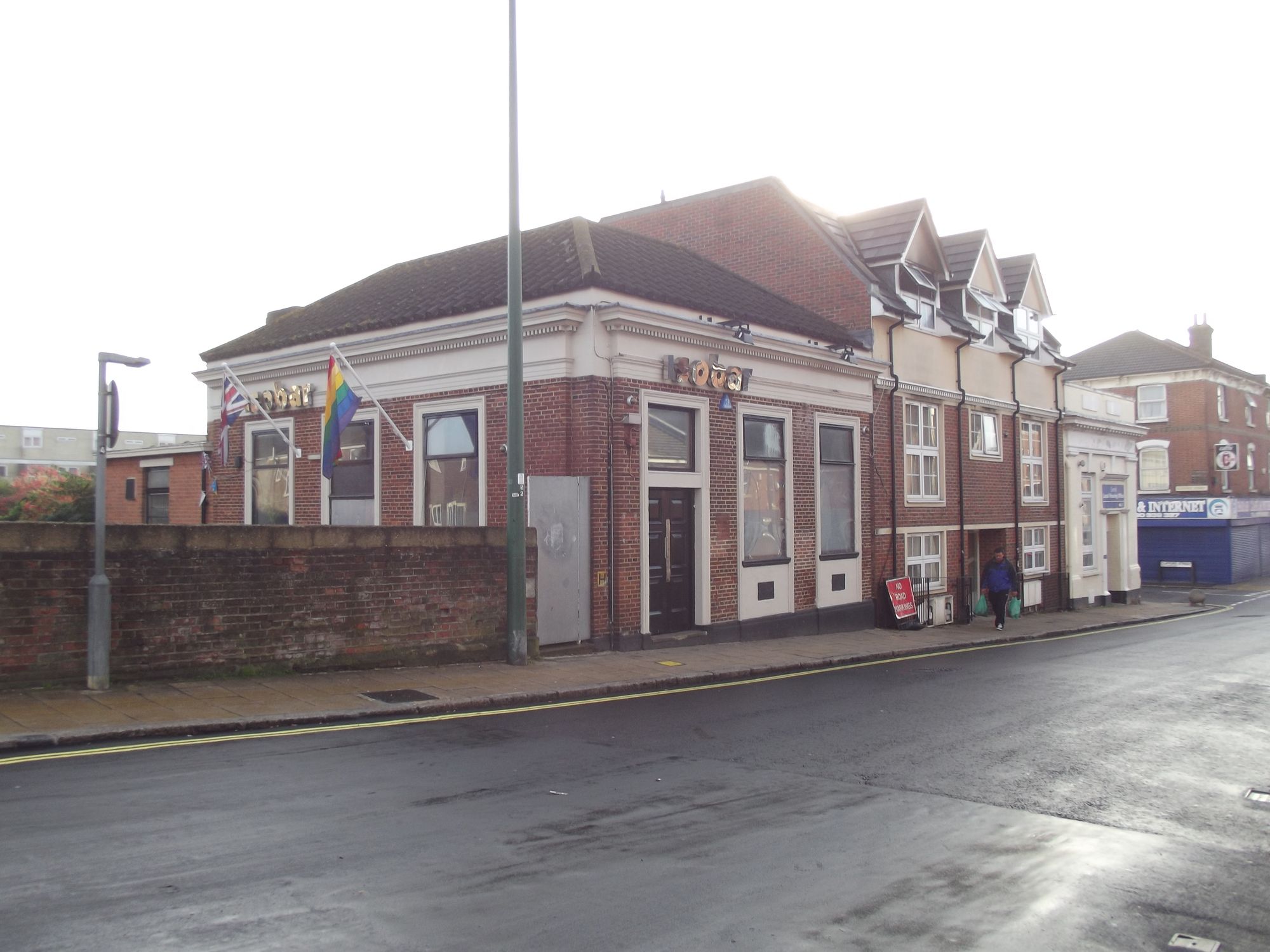 Isobar, Southampton. (Pub, External, Key). Published on 12-11-2011