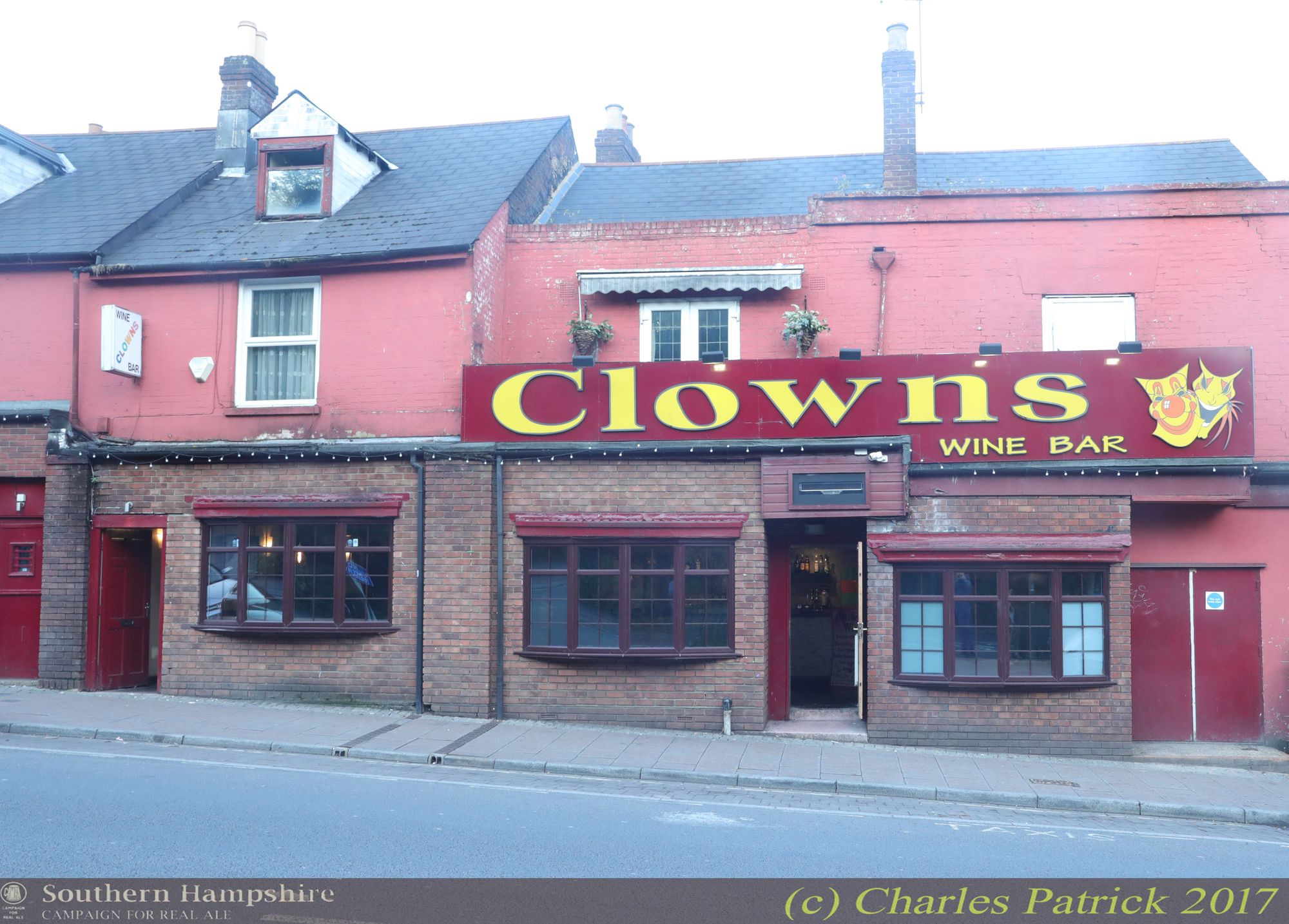 Clowns, Southampton. (Pub, External, Sign, Key). Published on 24-07-2017