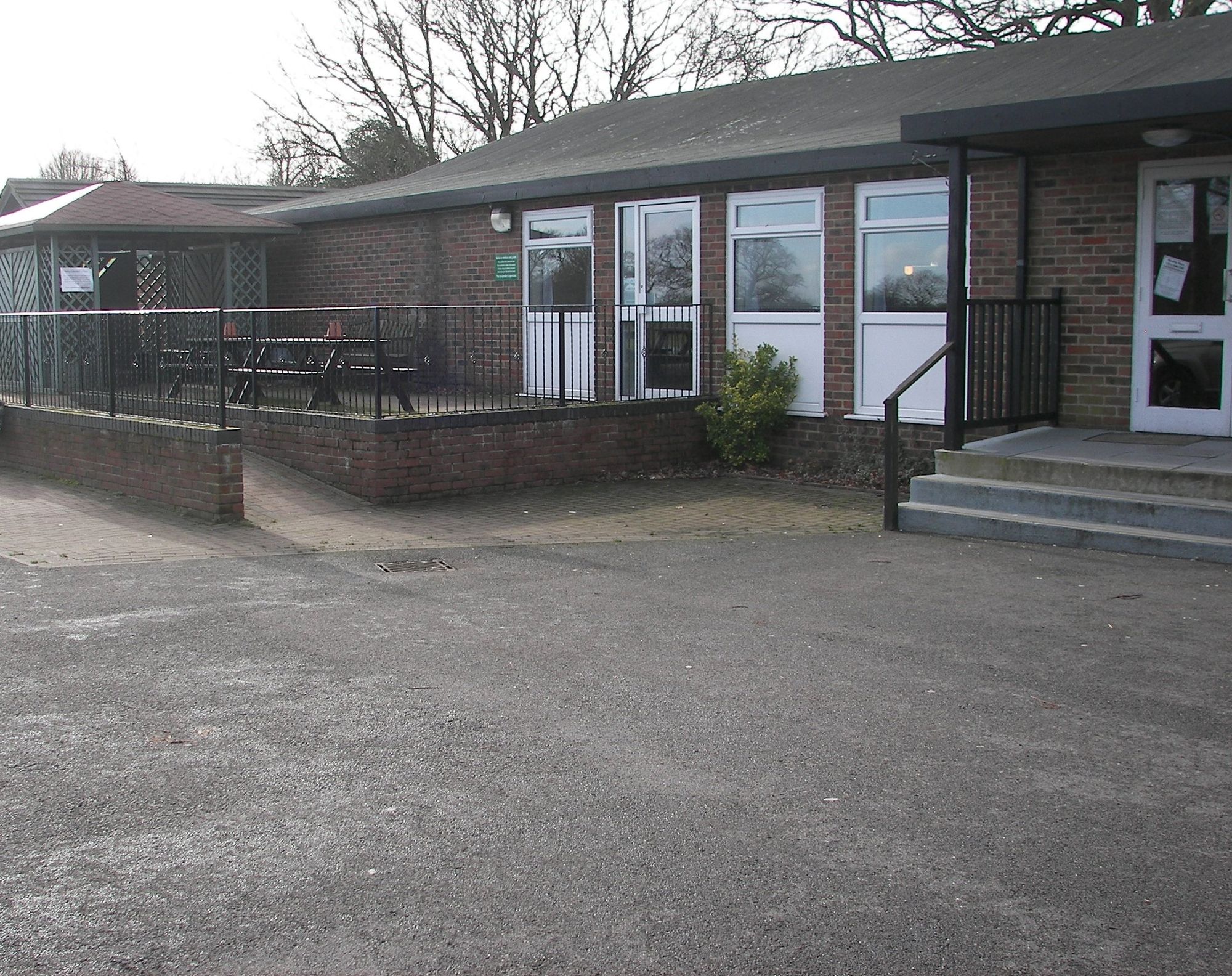 Exbury Club, Exbury. (Pub, External). Published on 02-02-2014