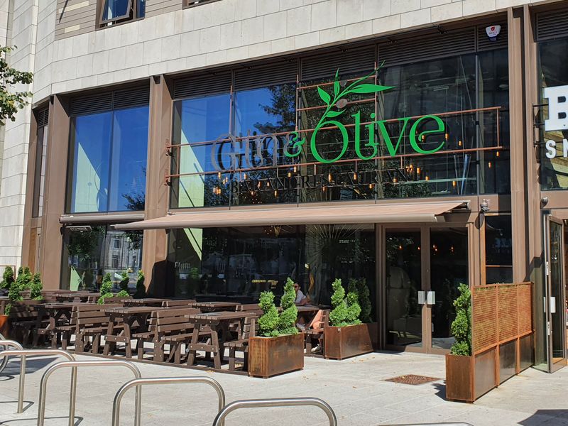 As Gin & Olive in 2022 (photo: Pete Horn 9th August 2022). (Pub, External). Published on 09-08-2022