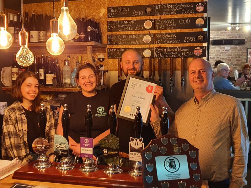 Olaf's Tun - Local CAMRA Pub of the Year 2022 (19th April 2022). (Bar, Publican, Branch, Award). Published on 19-04-2022