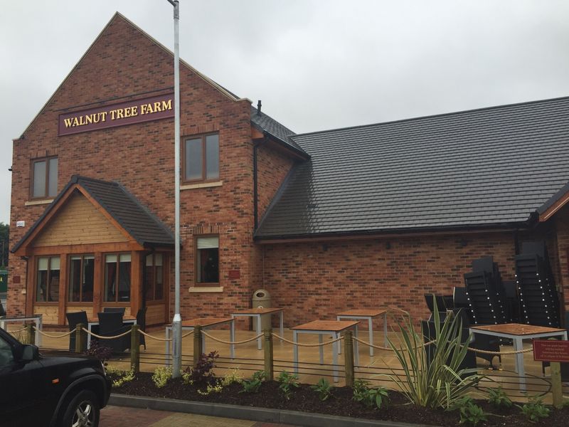 Walnut Tree Farm, Nursling (Photo: Alex Presland - 10/07/2016). (External). Published on 10-07-2016