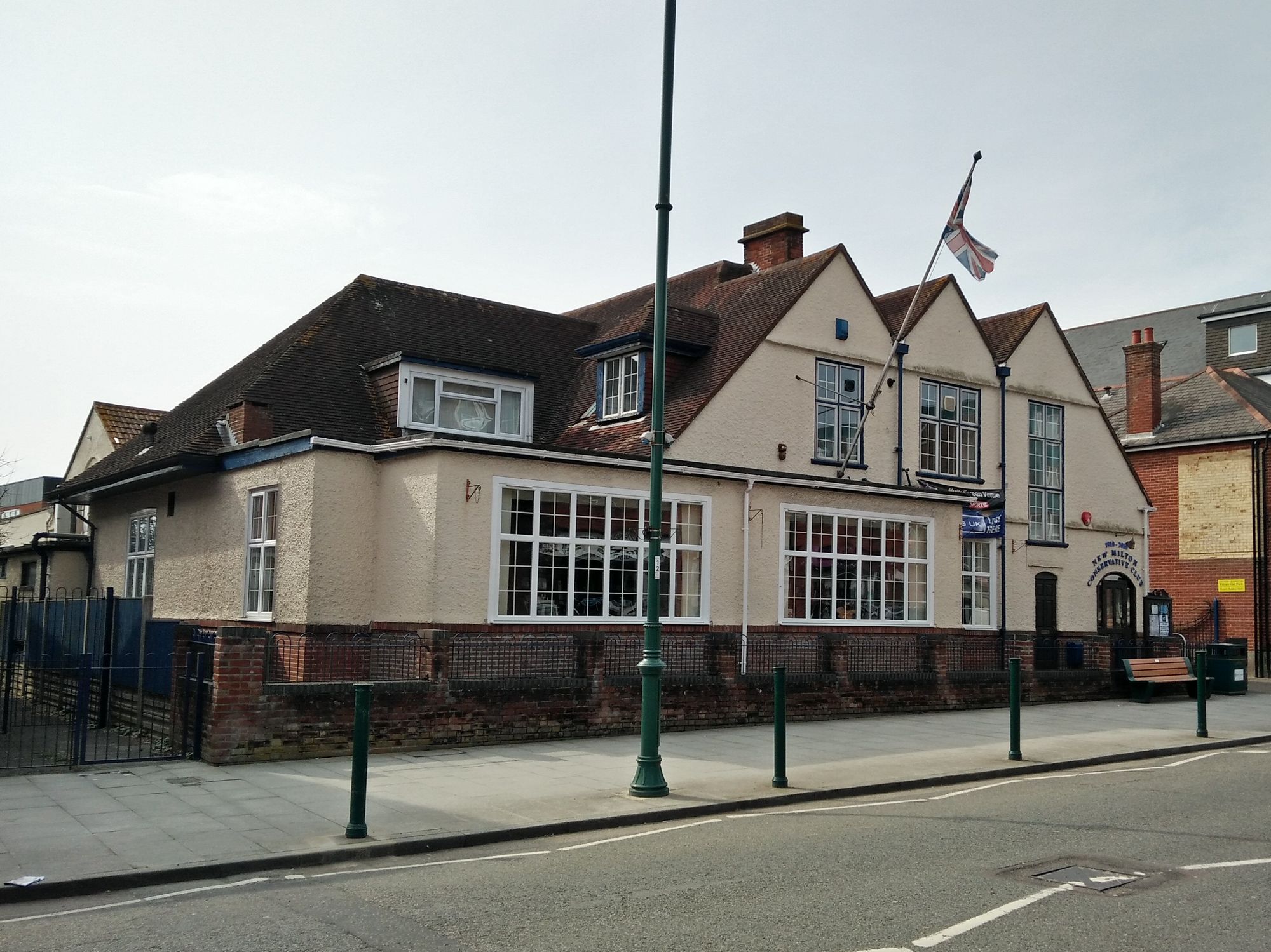 New Milton Conservative Club, New Milton. (Pub, External). Published on 07-04-2018