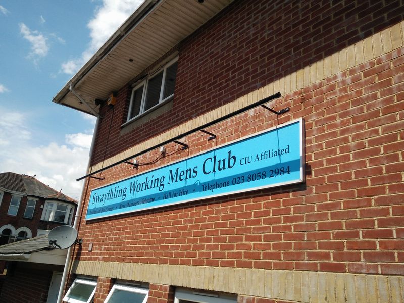 Swaythling Working Mens Club, Southampton - 16th June 2020. (Pub, External). Published on 16-06-2020 