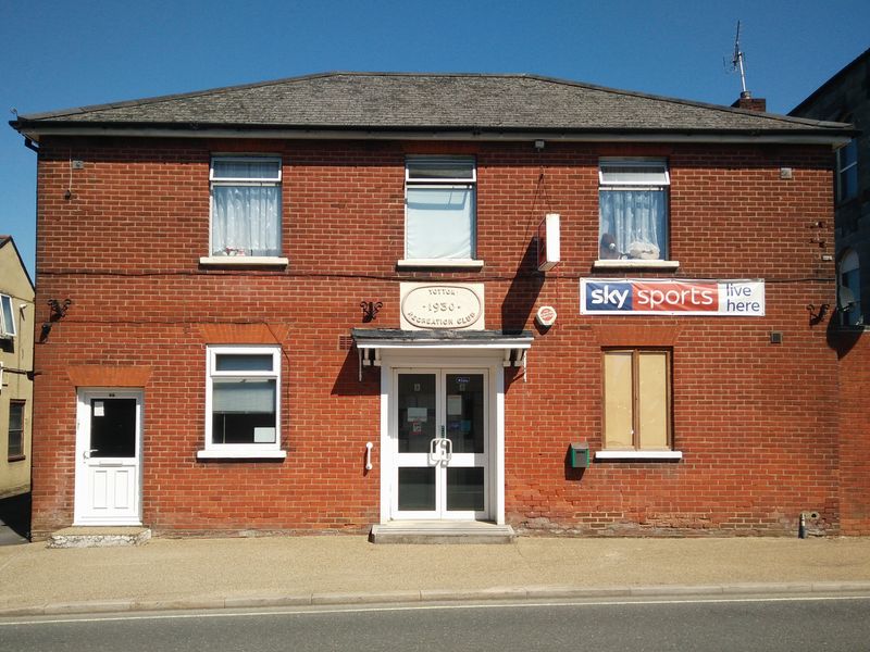 Totton Recreation Club, June 2020. (External). Published on 25-06-2020