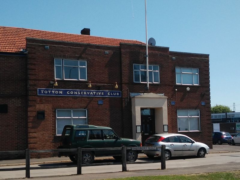 Totton Conservative Club, Totton. (External). Published on 25-06-2020