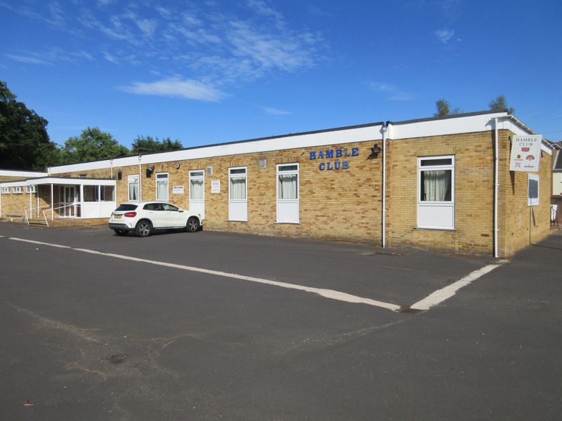 Hamble Club, Hamble-le-Rice. (Pub, External, Key). Published on 15-06-2020 