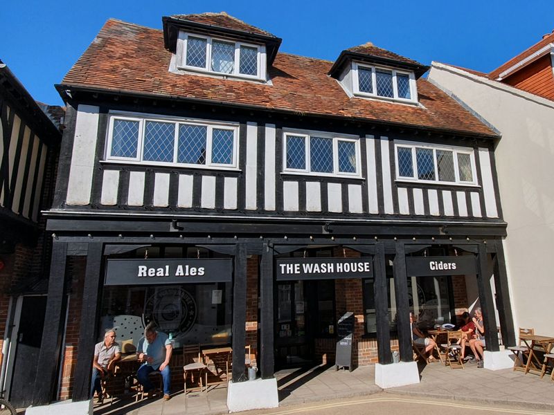 Wash House, Milford on Sea - 15/09/2023 (Photo: Pete Horn). (Pub, External, Key). Published on 15-09-2023