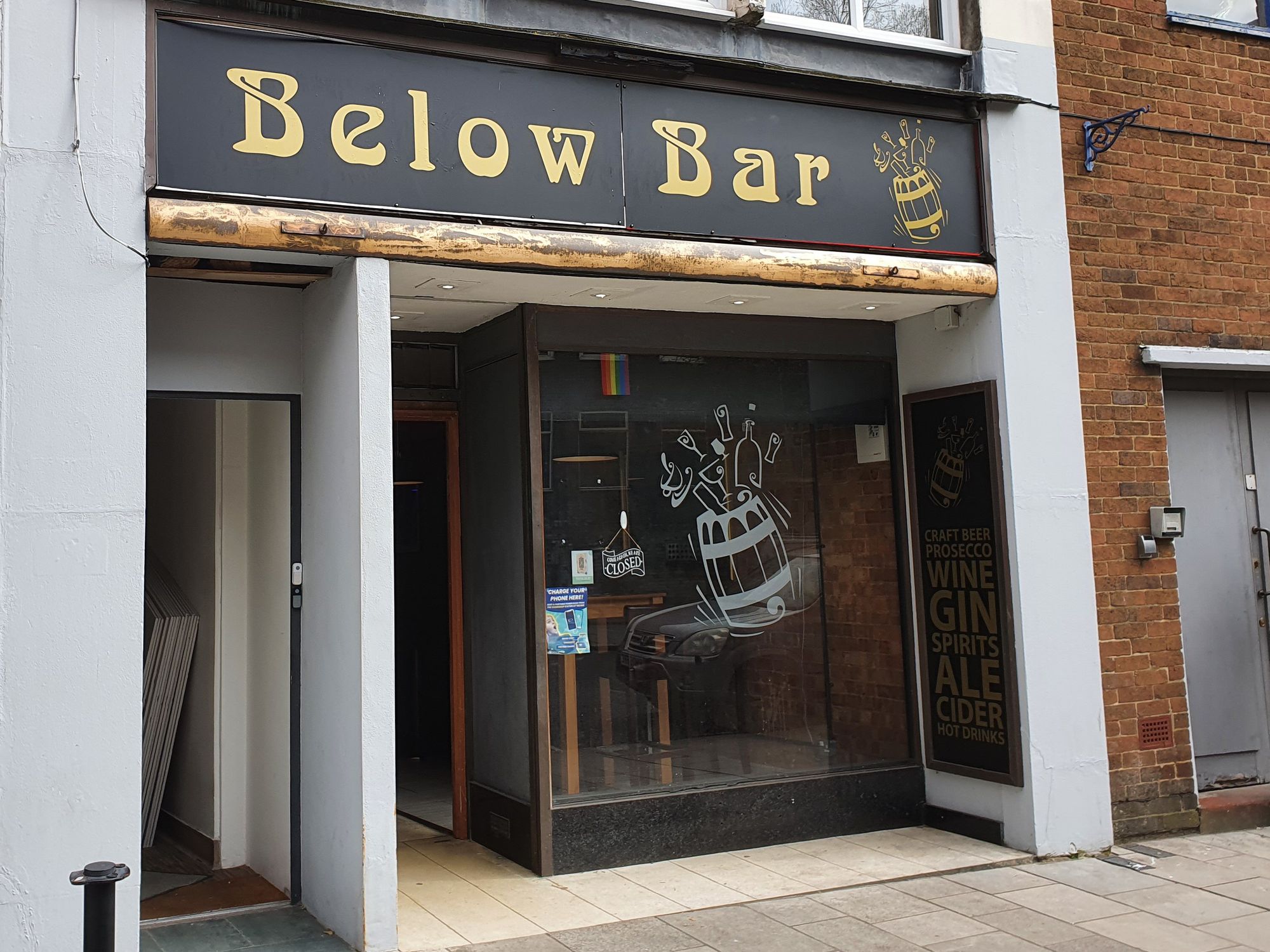 Below Bar, Southampton (Photo: Pete Horn - 13/04/2022). (Pub, External, Key). Published on 13-04-2022