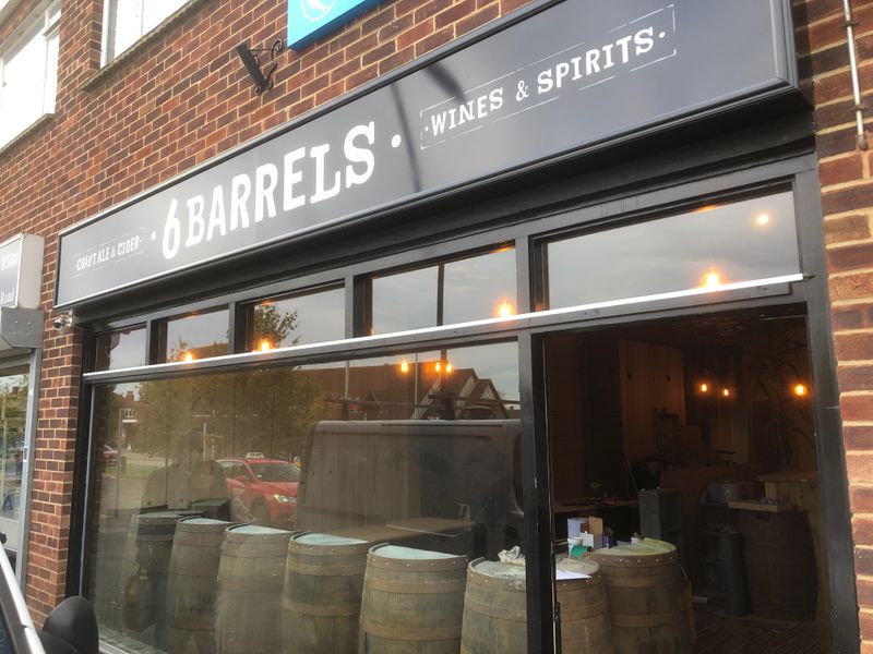 6 Barrels, Totton. (External, Key). Published on 28-10-2019