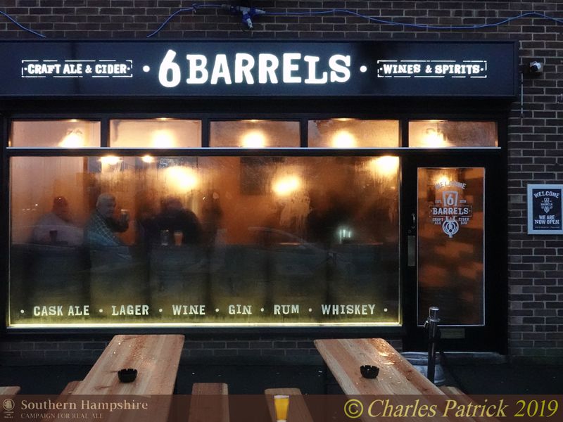 6 Barrels, Totton. (Pub, External). Published on 24-11-2019