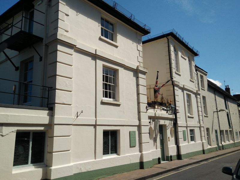 Royal Hotel, Winchester. (Pub, External). Published on 18-07-2020
