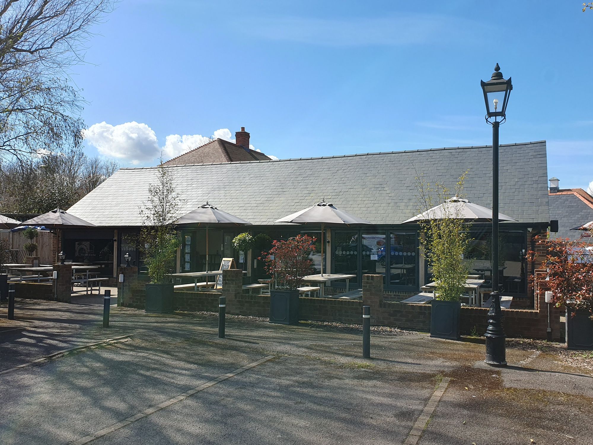 Woodies Wine Bar, Netley (Photo: Pete Horn 07/04/2023). (Pub, External). Published on 07-04-2023