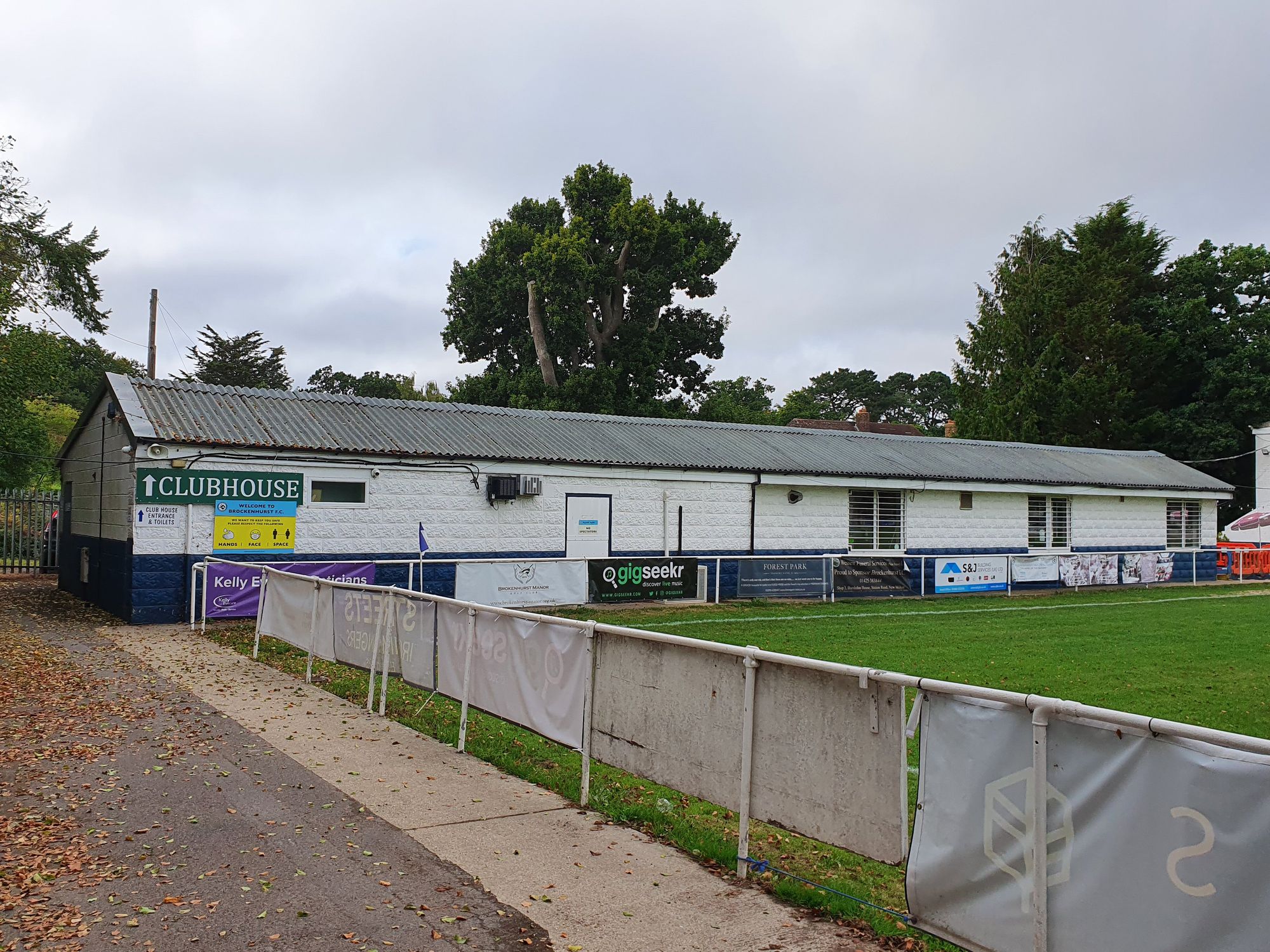 Brockenhurst FC (Photo: Pete Horn 23/08/2022). (External, Key). Published on 23-08-2022
