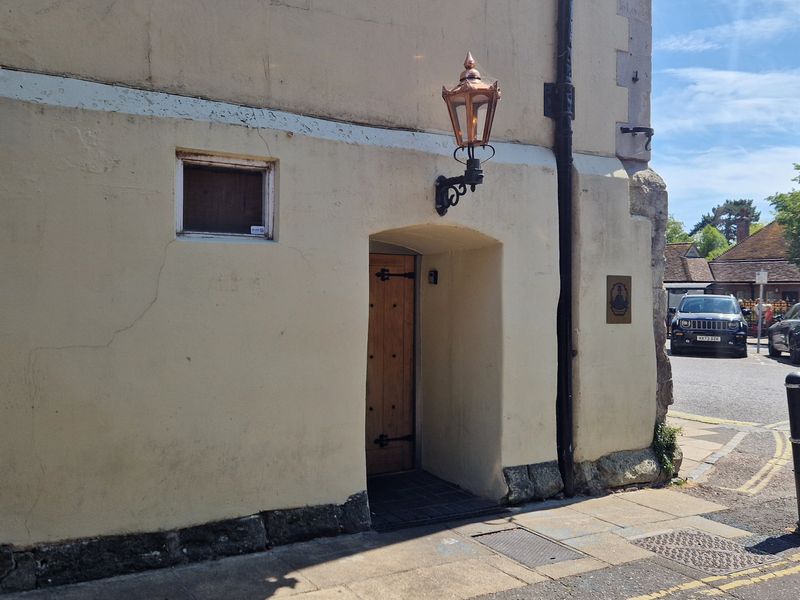 Incognito, Winchester. (External). Published on 25-07-2026 