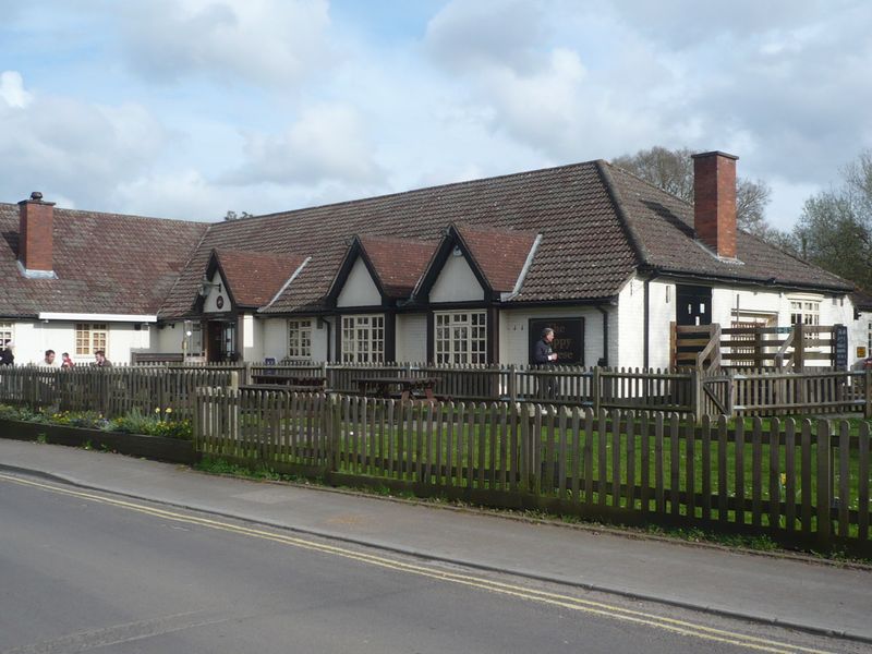 Happy Cheese, Ashurst (Photo: David Pritchard - 03/04/2011). (Pub, External). Published on 03-04-2011 