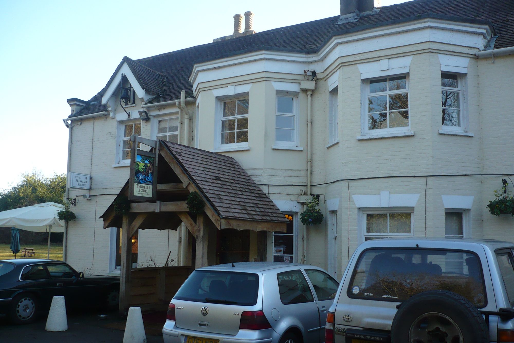 Tyrrell's Ford Country Inn, Avon. (Pub, External). Published on 08-01-2011