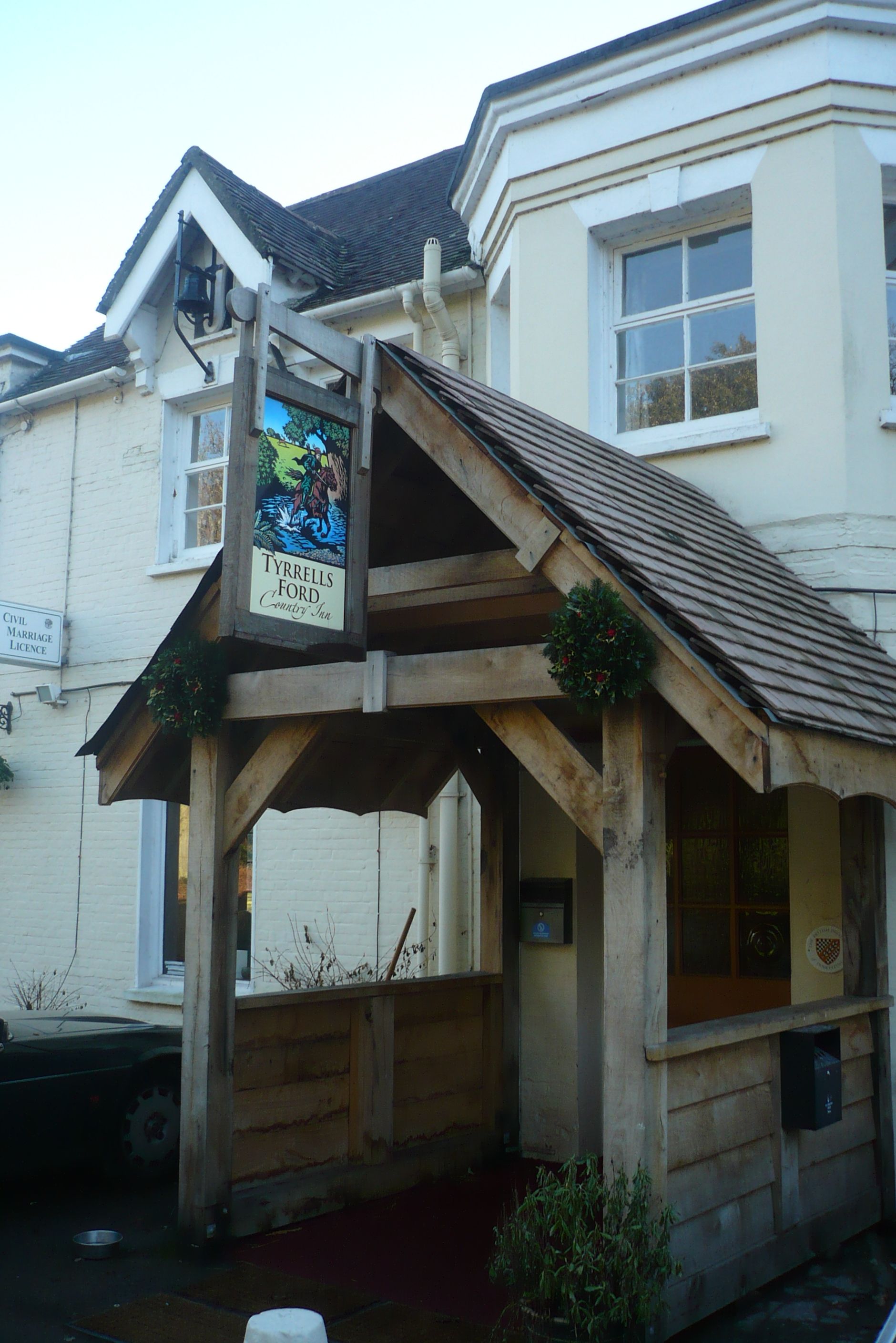 Tyrrell's Ford Country Inn, Avon. (Pub, External). Published on 08-01-2011