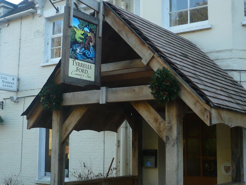 Tyrrell's Ford Country Inn, Avon. (Pub, External). Published on 08-01-2011 