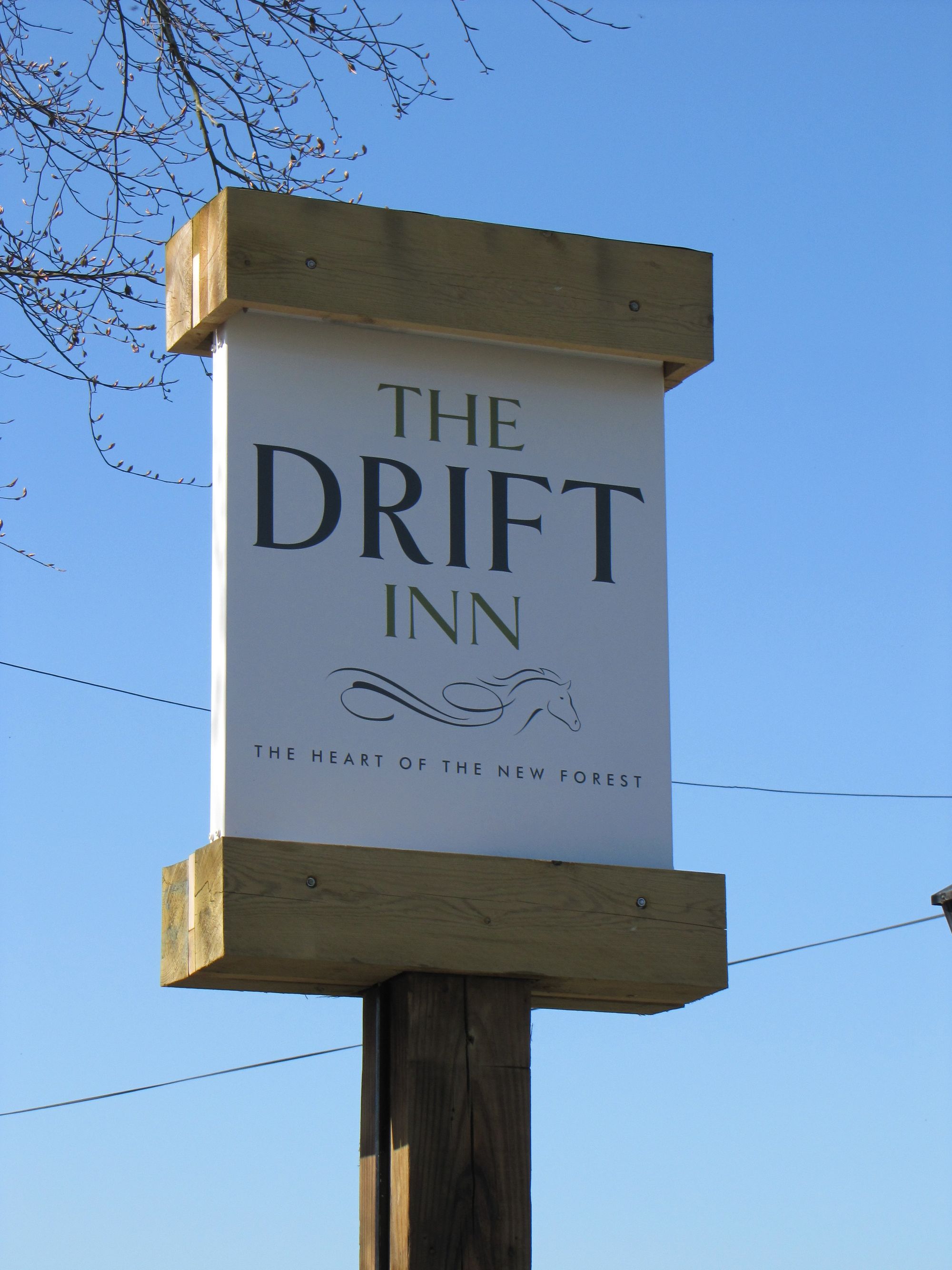 Drift Inn, Beaulieu Road. (Pub, Sign). Published on 08-04-2011