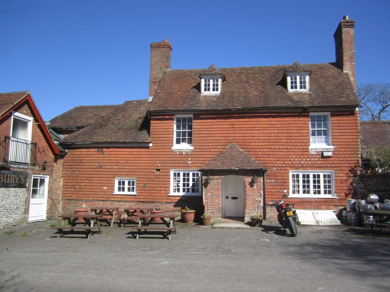Milbury's, Beauworth in April 2013 (Photo: Pete Horn). (Pub, External). Published on 20-04-2013