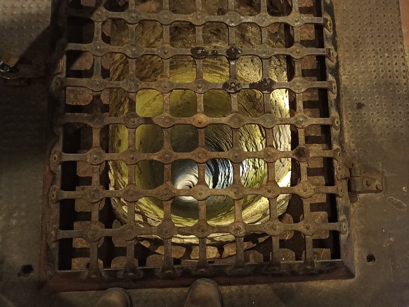 The Milbury - 100m deep well (photo: Dave Protchard 12/01/2024). Published on 12-01-2024