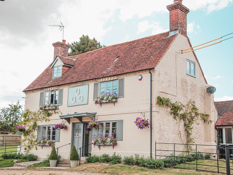 Three Horseshoes, Bighton (Photo: Henry Glaister - 27/02/2021). (Pub, External, Key). Published on 27-02-2021