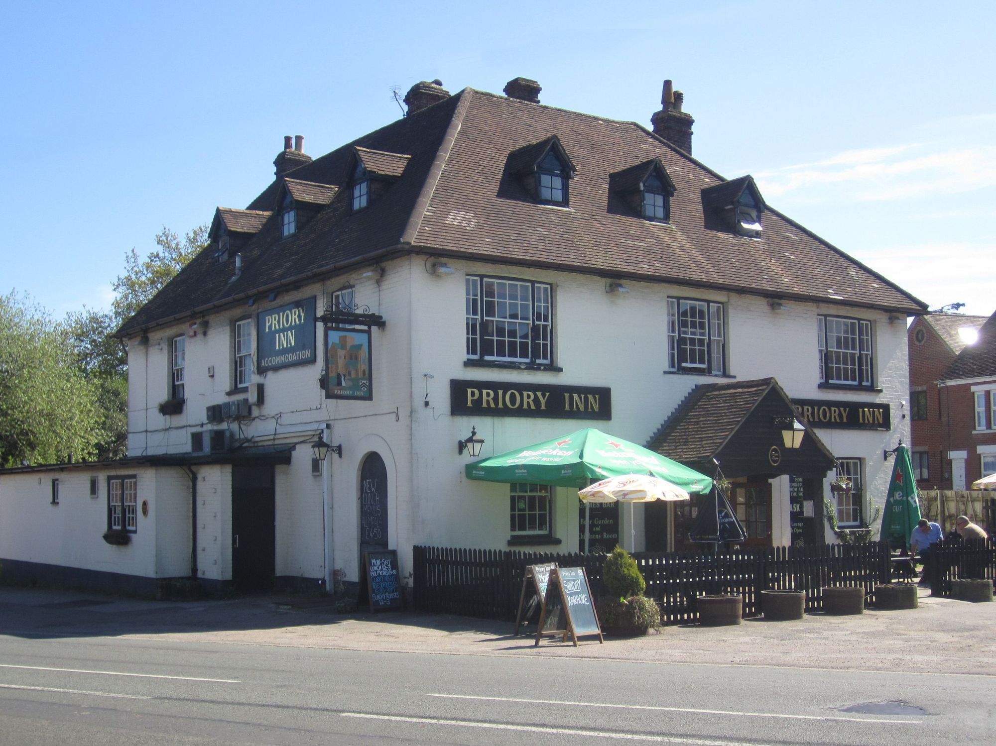 Priory Inn, Bishop's Waltham. (Pub, External). Published on 07-05-2013