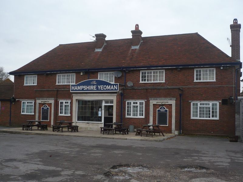 Hampshire Yeoman, Blackfield. (Pub, Key). Published on 23-12-2010
